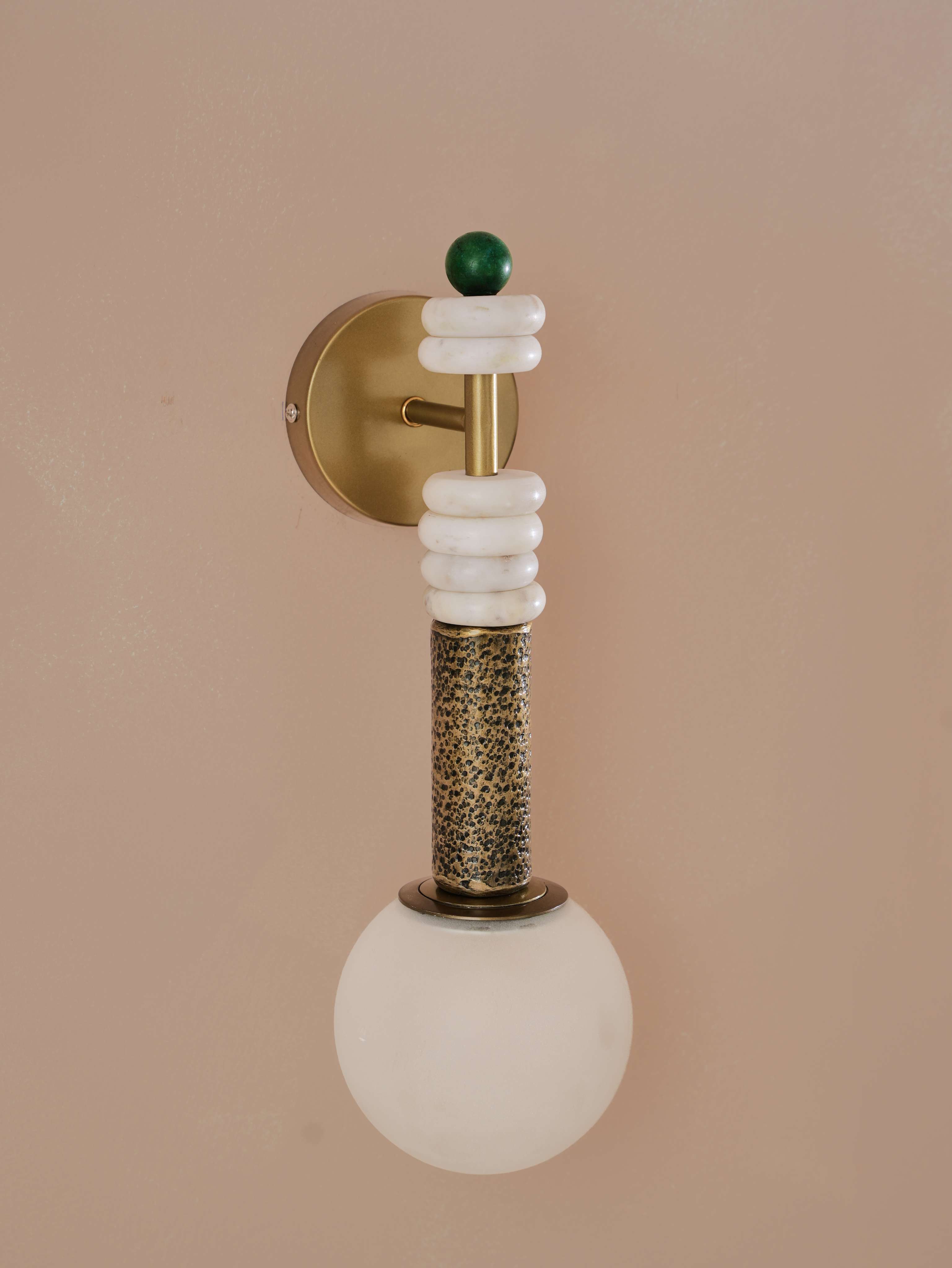 Virga Squat Wall Lamp