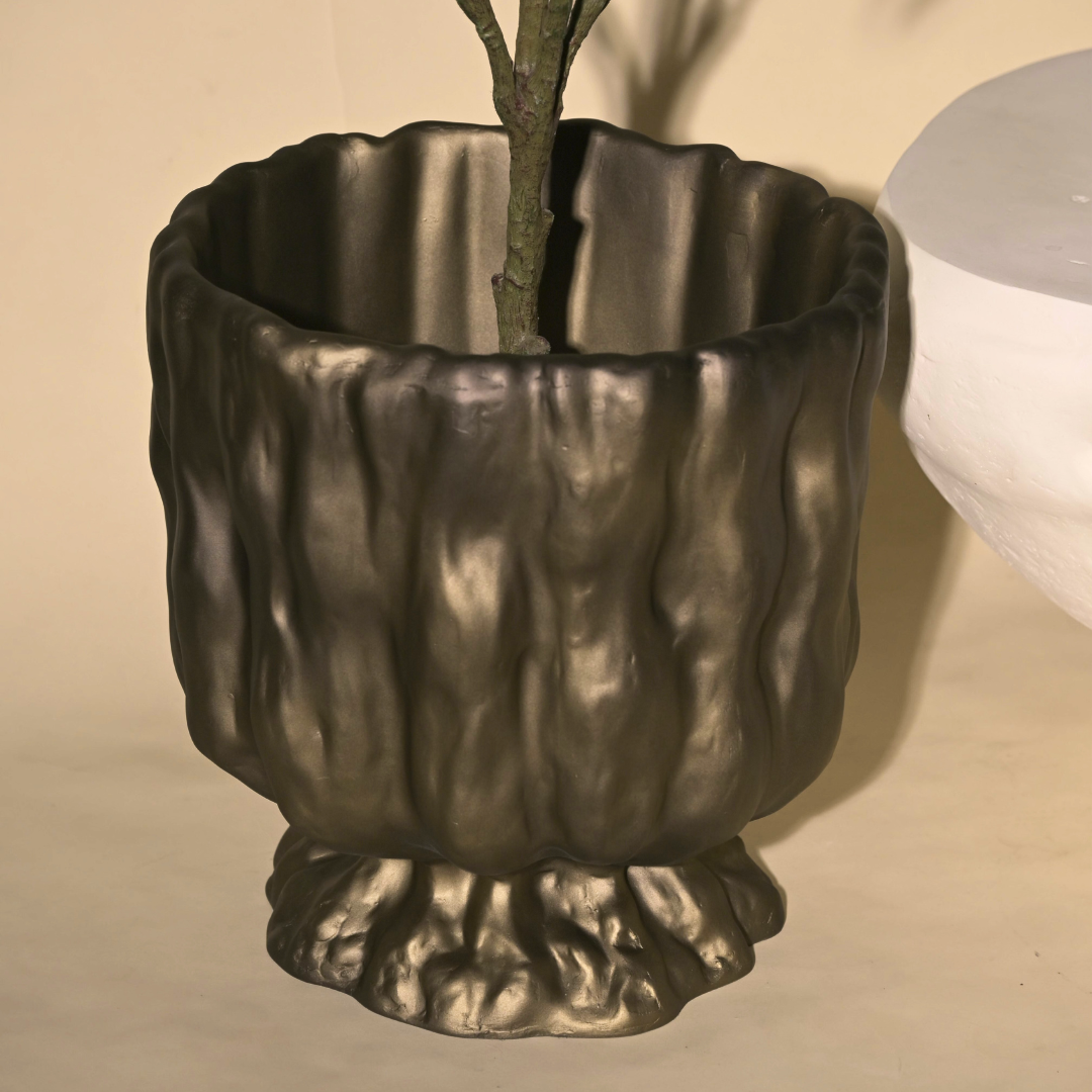 Raya Planter - Bronze Gold