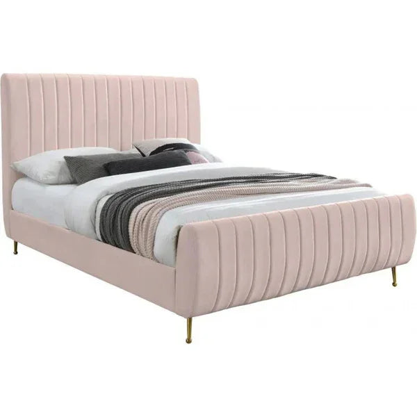 Daisy Velvet Bed in Pink
