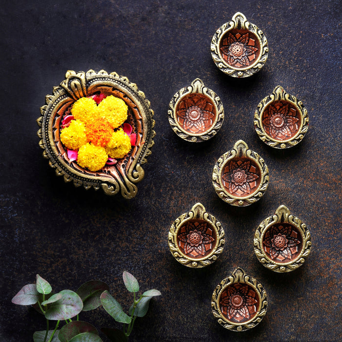 New Curve Diya Set of 10