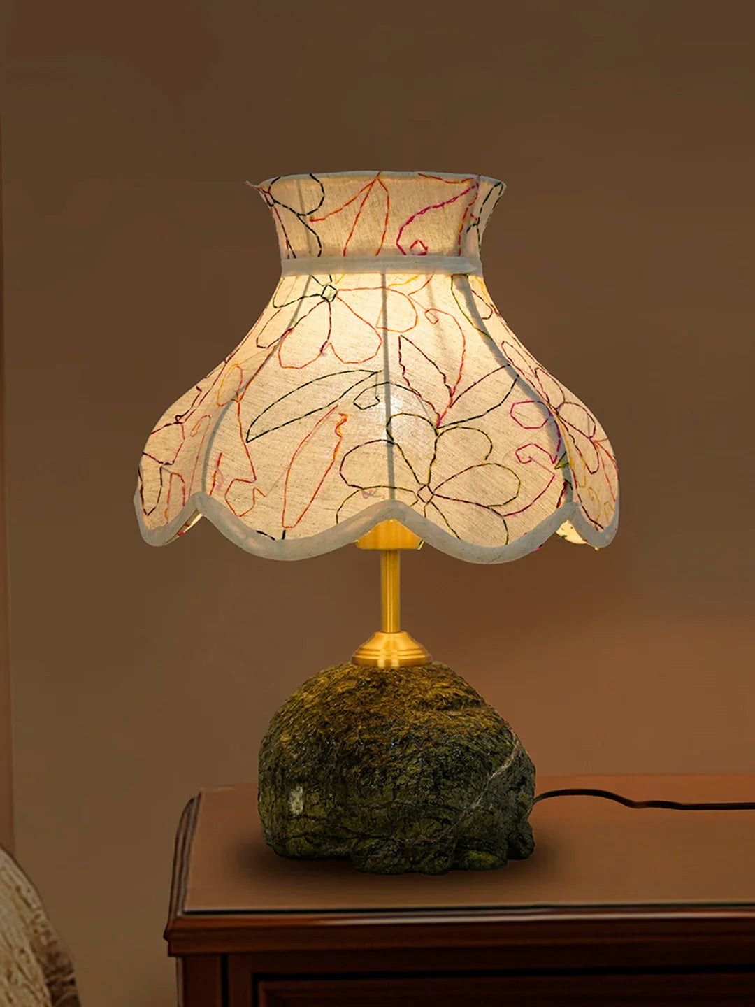 Green Bidasar Marble Table Lamp with Embroidered Scalloped Shade