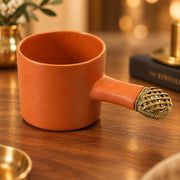 Aakar Pour Pot
