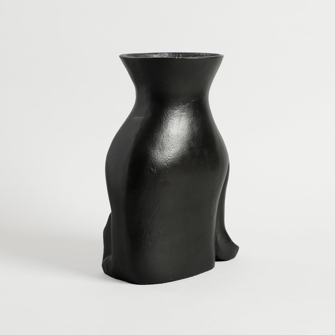 Angus Black Vase