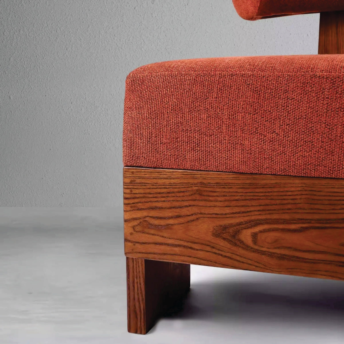 Ridge Lounge Chair