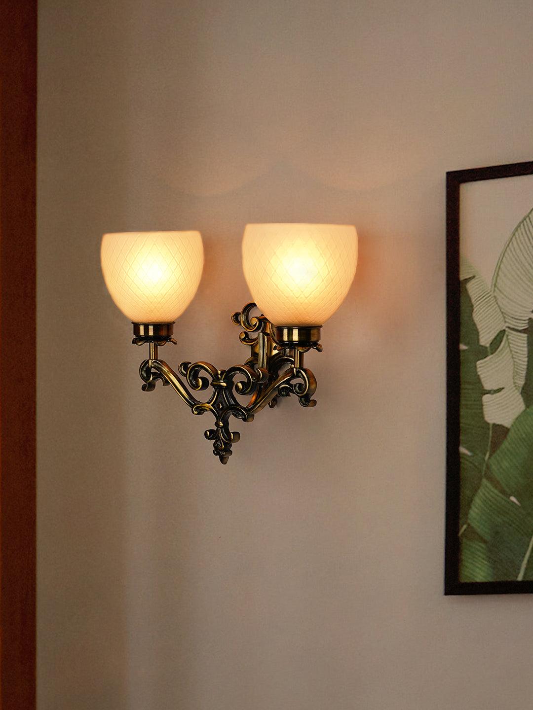 Spanish Antique Brass Finish Dual Light Wall Sconce With Frosted Diamond Glass Shades