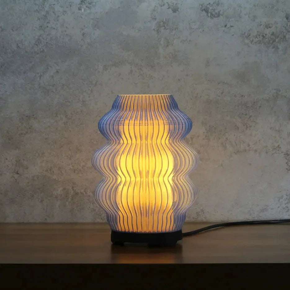 Noir ripple table lamp