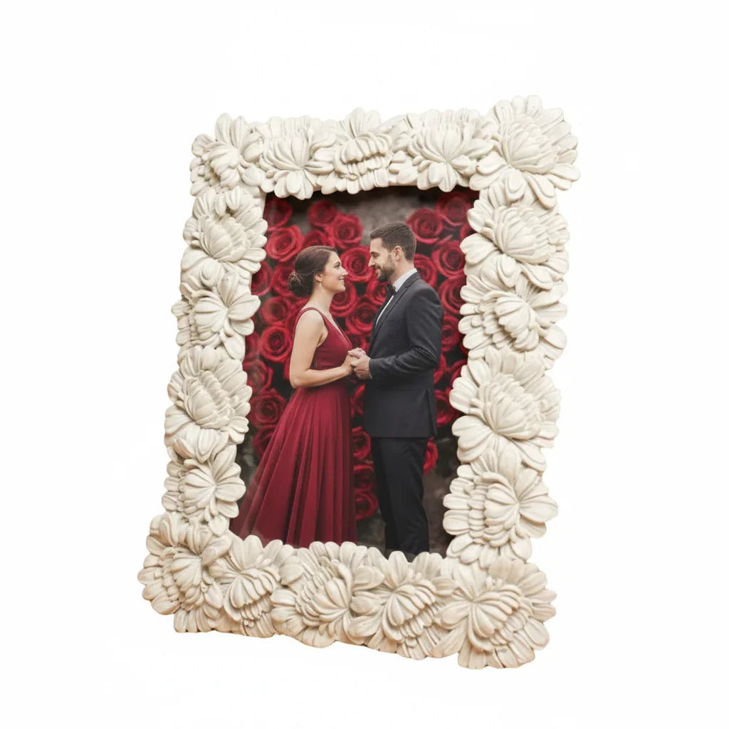 white artisian frame