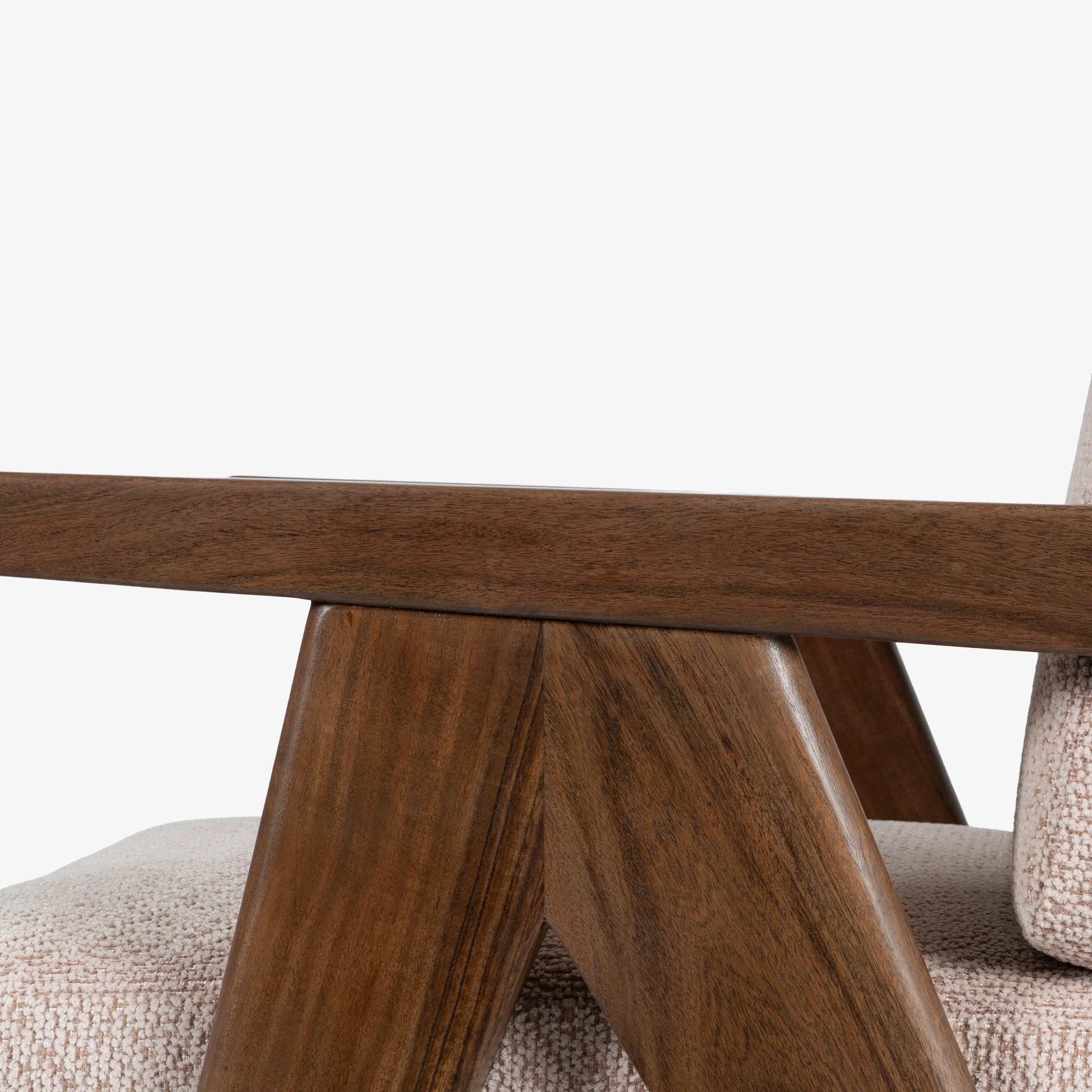 Cavallo Lounge Chair