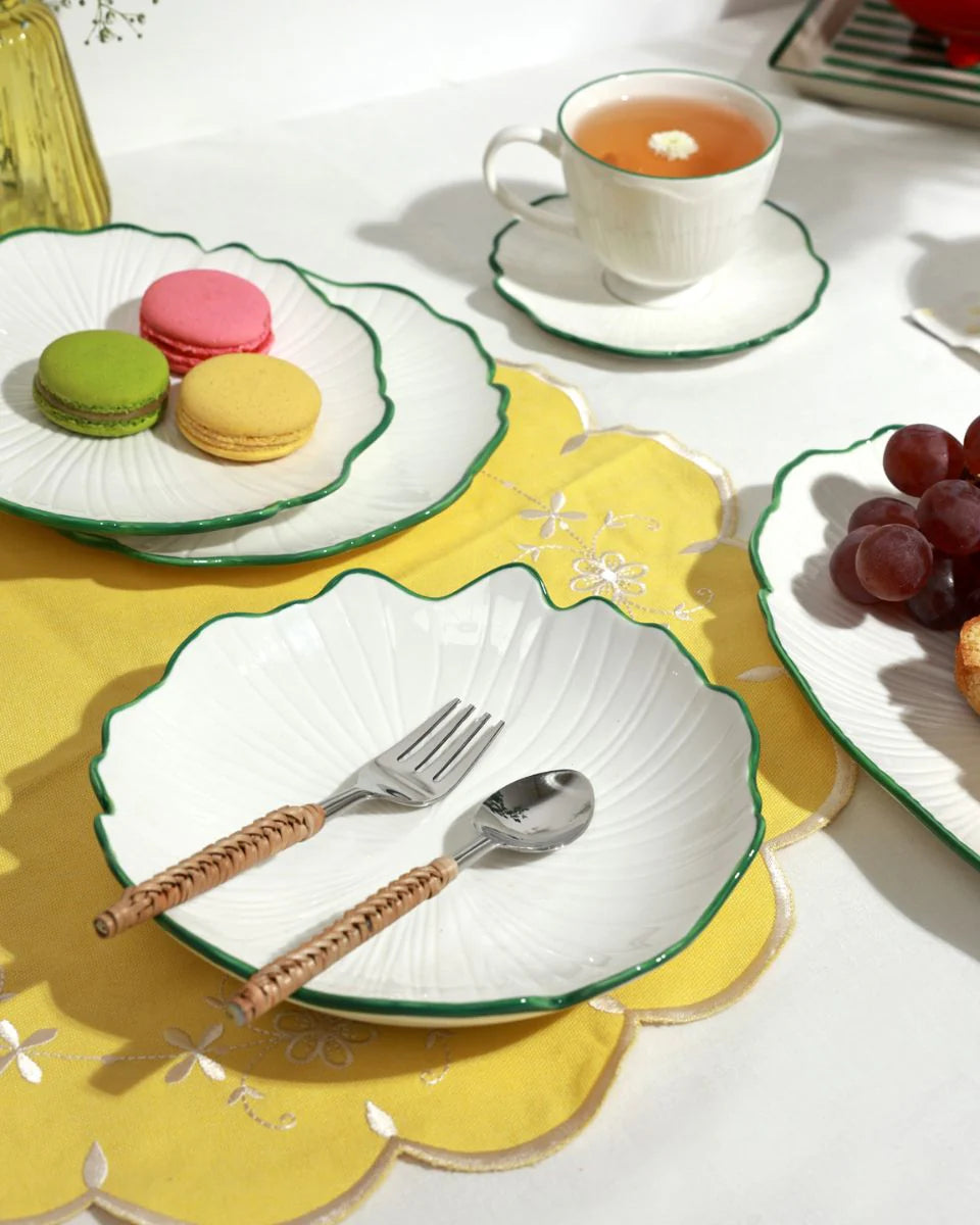 Edge of Evergreen Platter  1 Pc