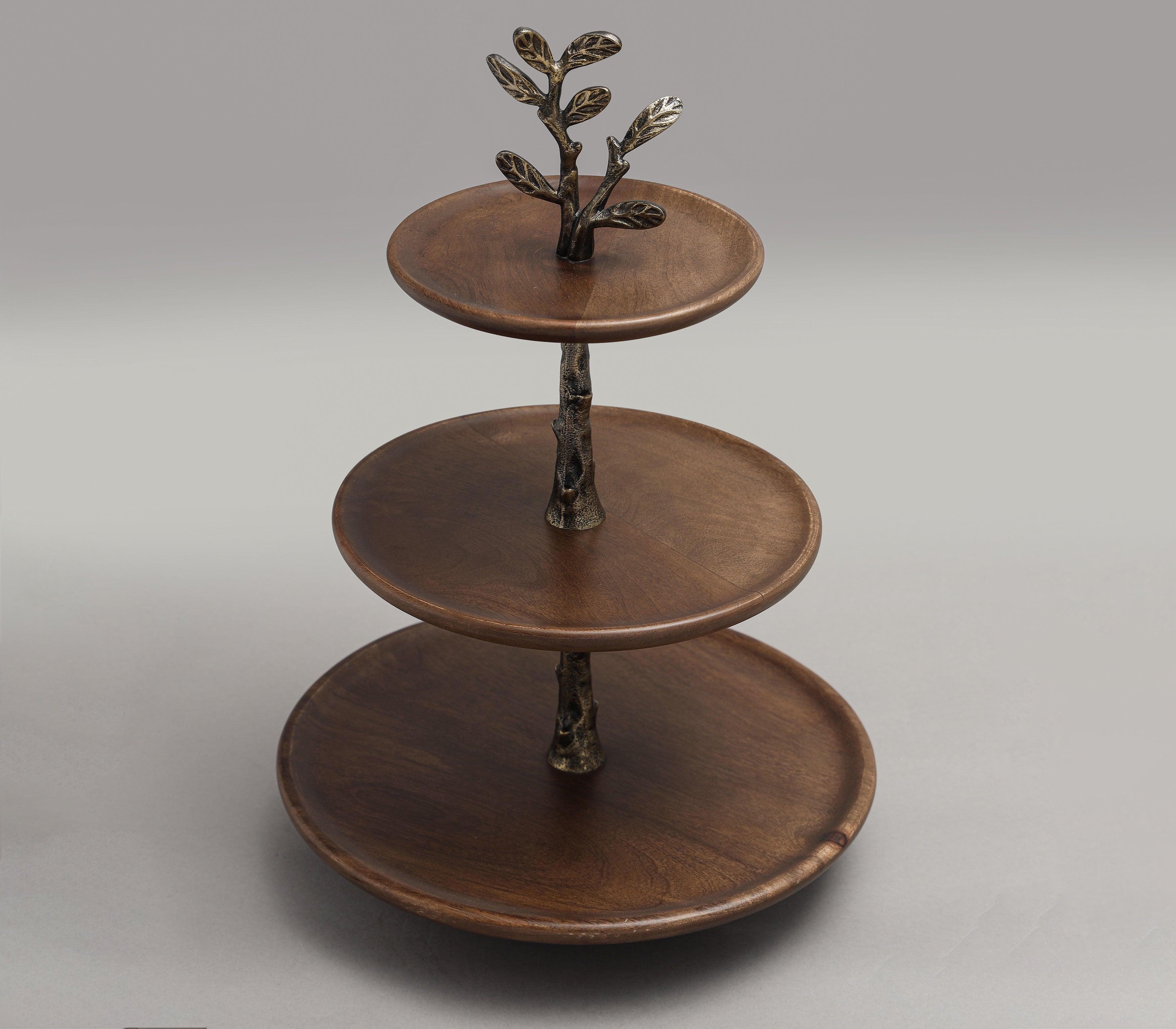 Essence of the Leaf Cake holder