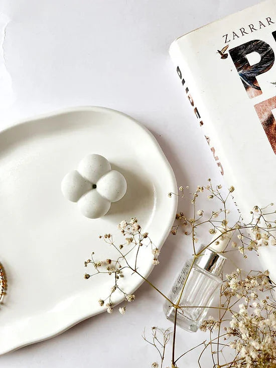 Concrete Irregular Oval Tray