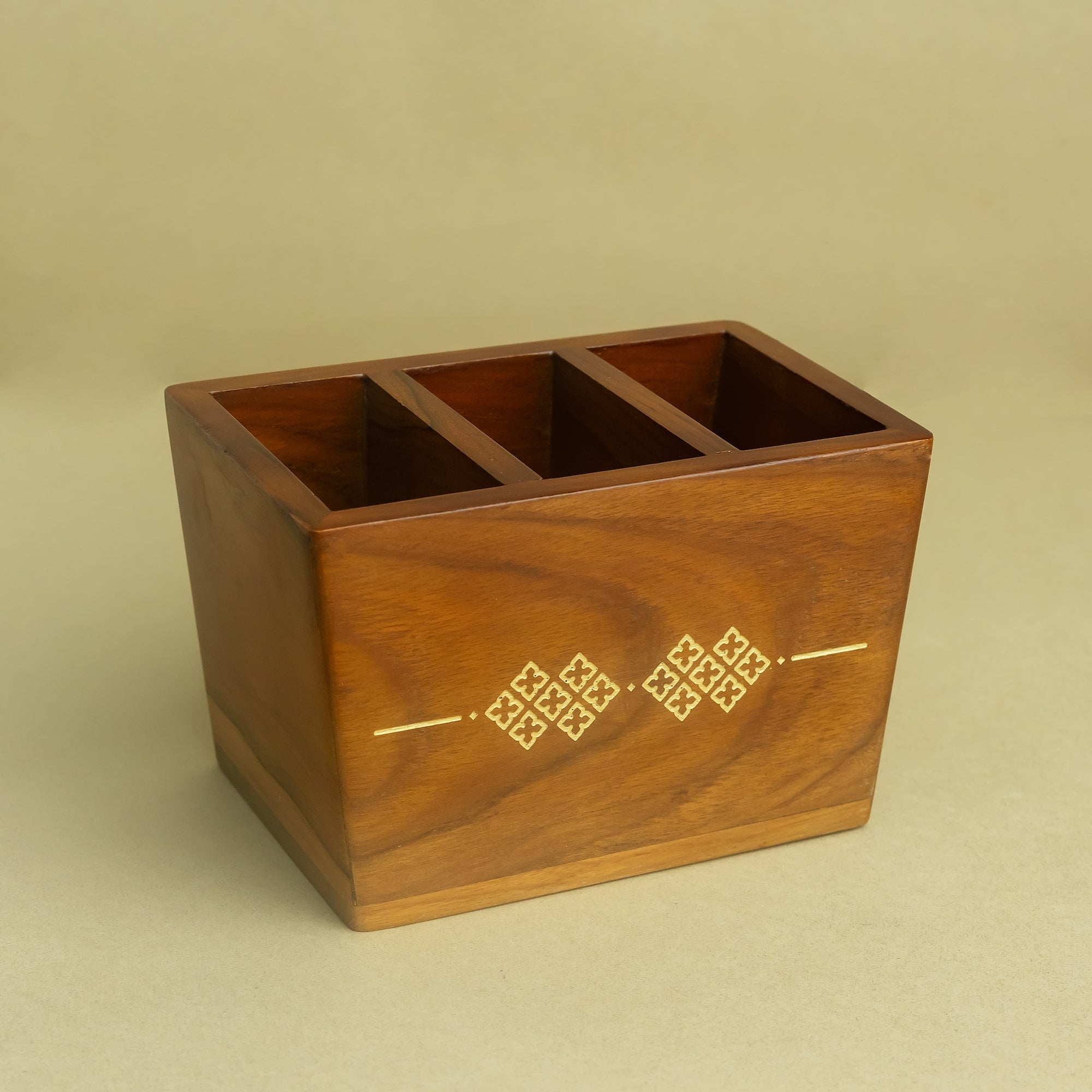 Remote Teak Holder Organiser