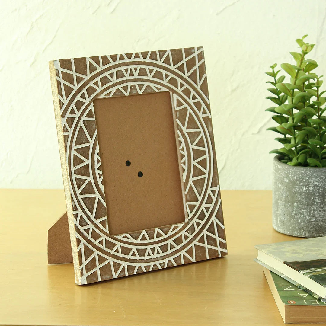 Tura Photo Frame Photo Frames In White Colour