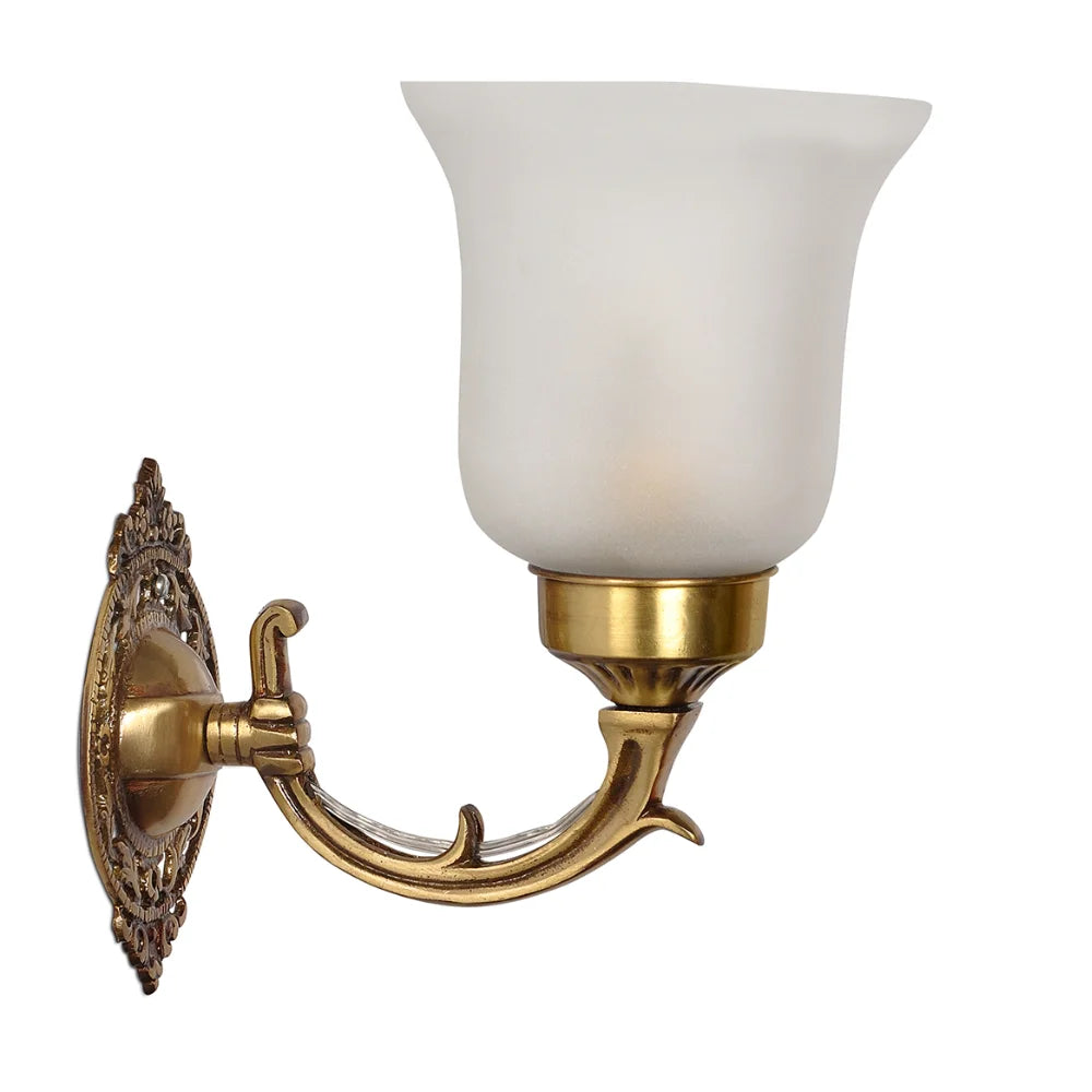 Small Traditional Brass Single Wall Light