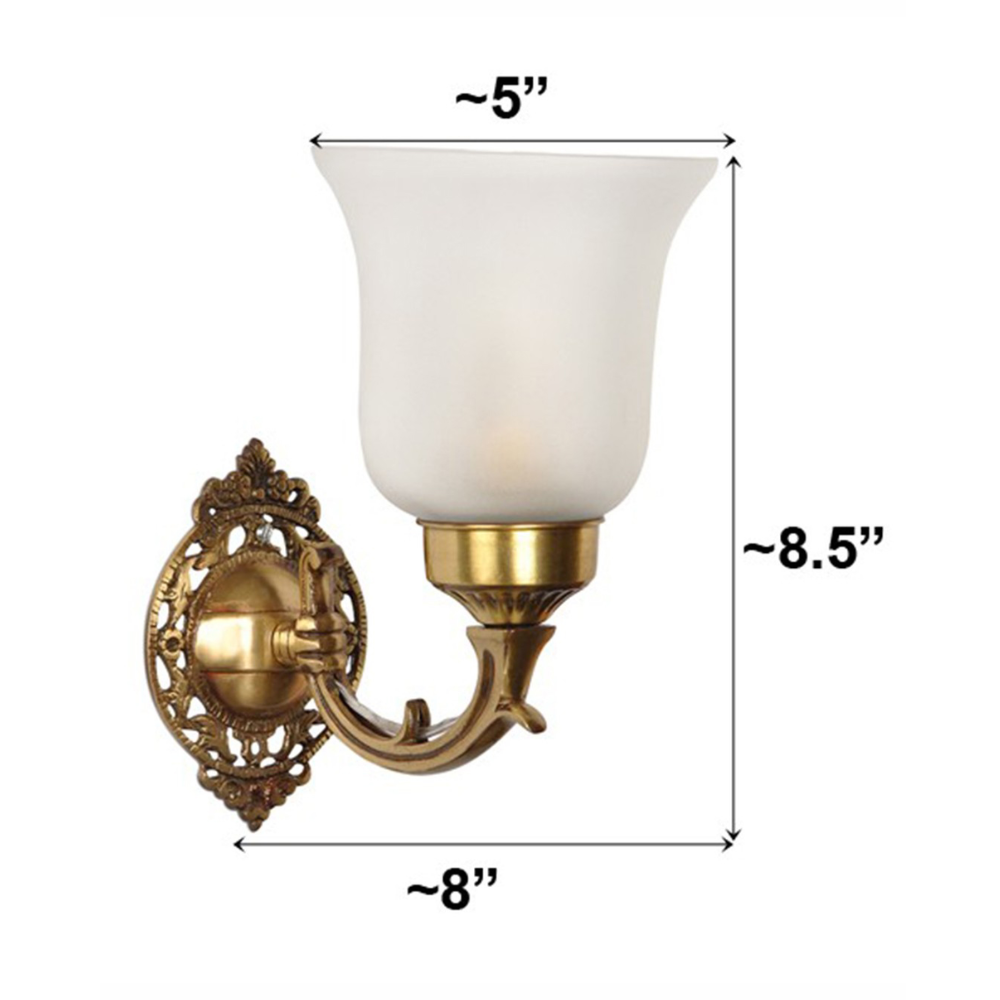 Small Traditional Brass Single Wall Light