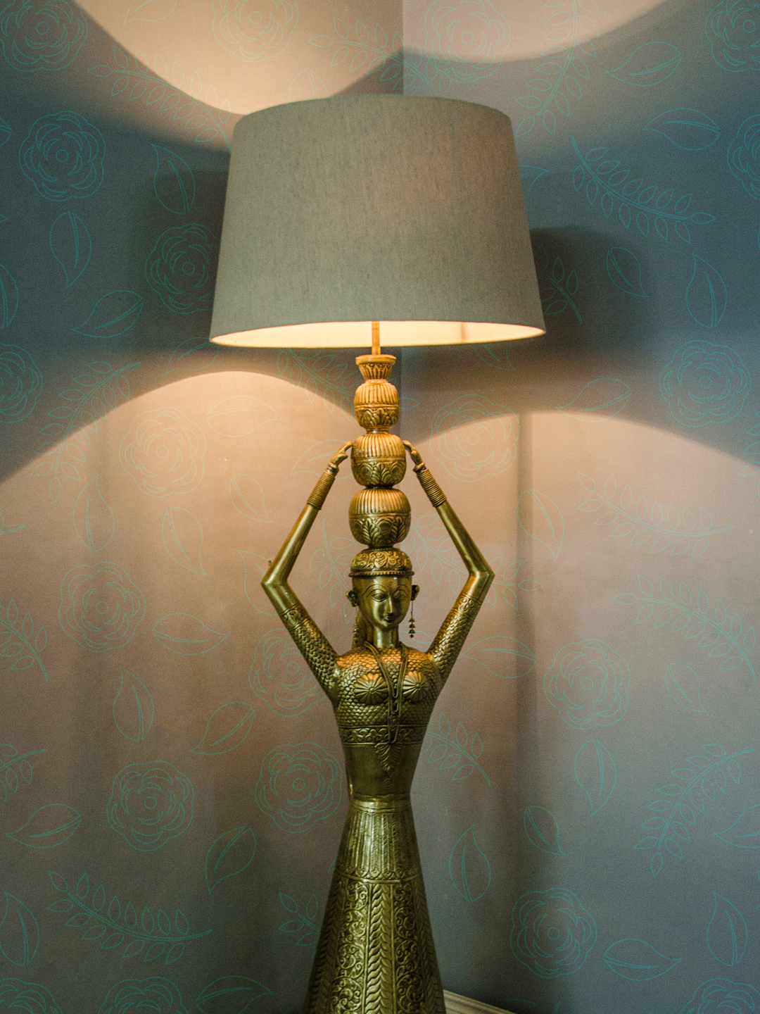 Kalash Figurine Floor Lamp