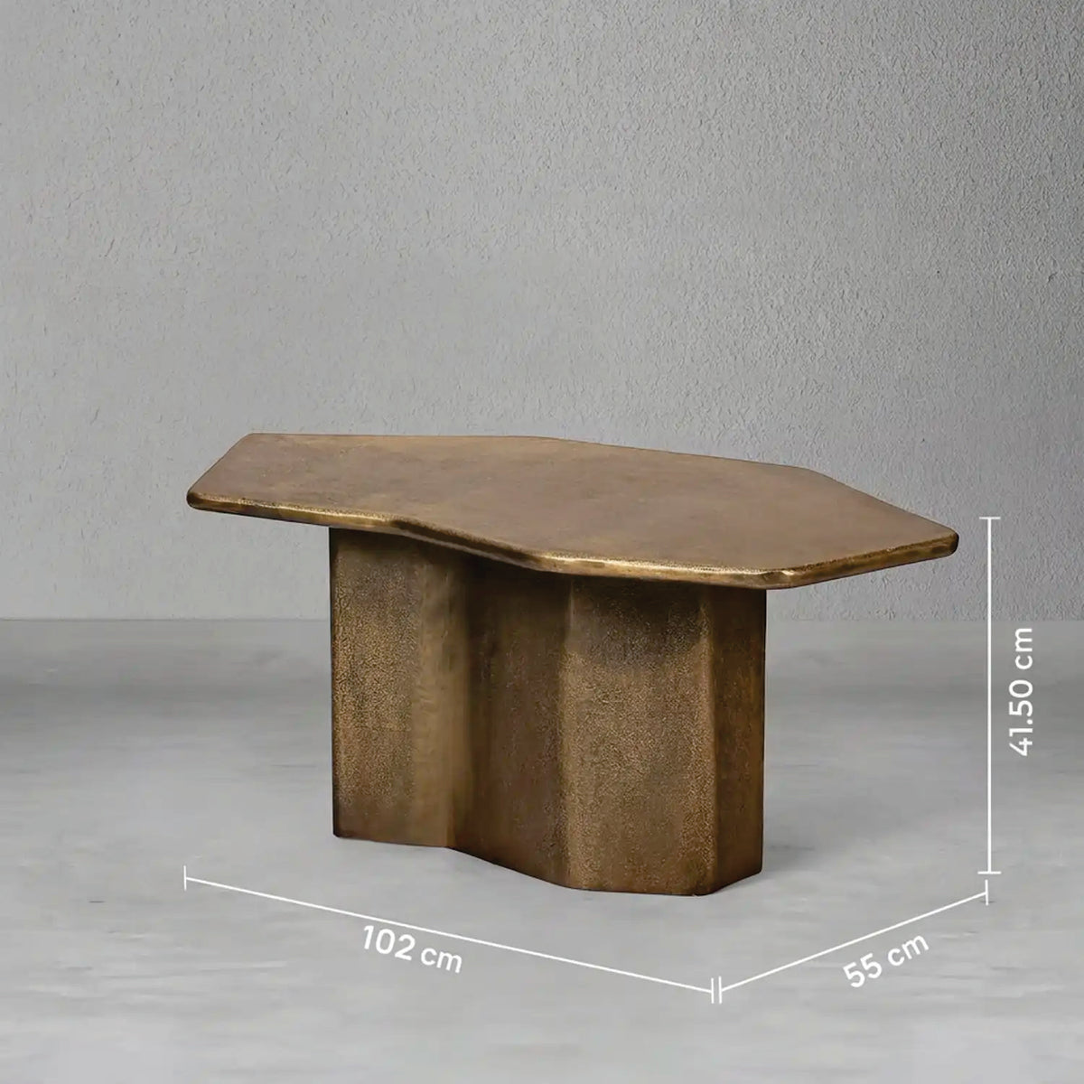 Stela Coffee Table