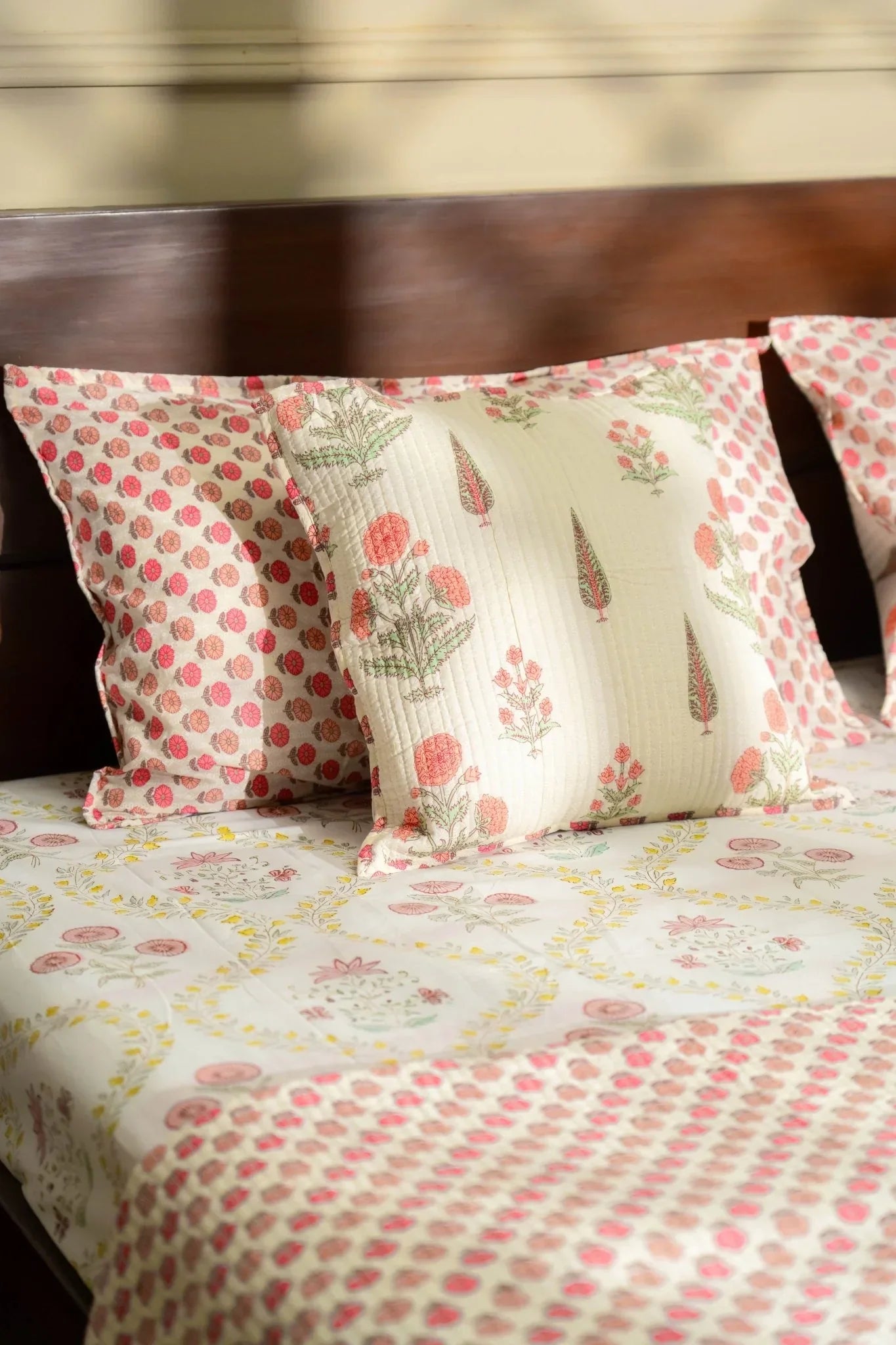 Gulnaar Dual Side Bedcover