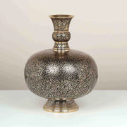 Gulzar Vase By Dilshad Hussain