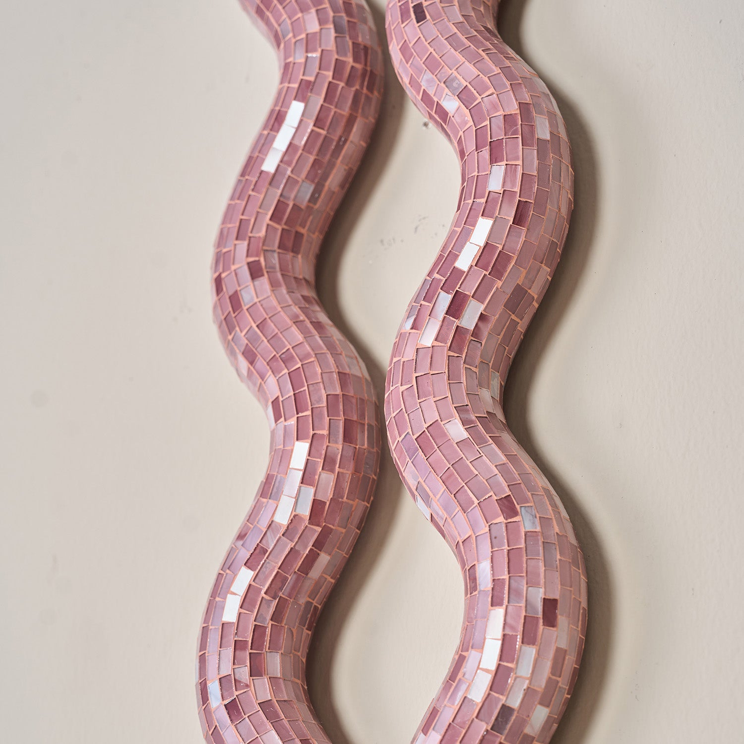 Reva Loop Wall Lamp