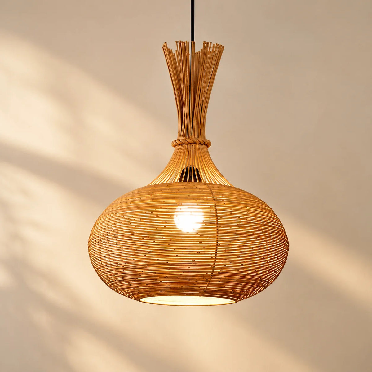 Klec Iron Round Pendant Light Lamp | Hanging Ceiling Lights for Living Room | Hanging Light Lamp