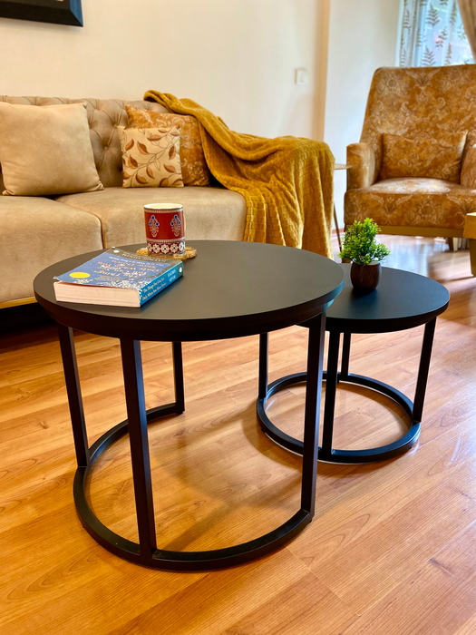 Wooden Set of 2 Nesting Tables