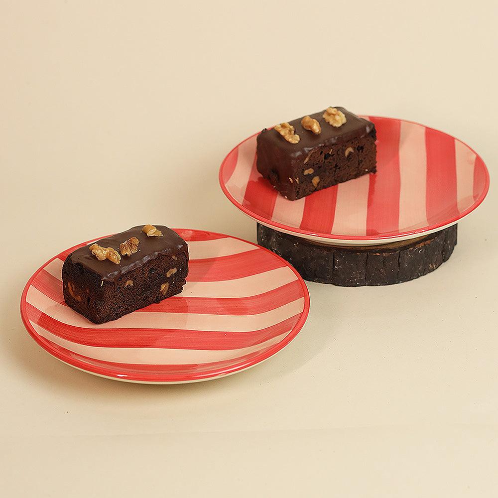 Chic Contrast Dessert Plates- Set of 2