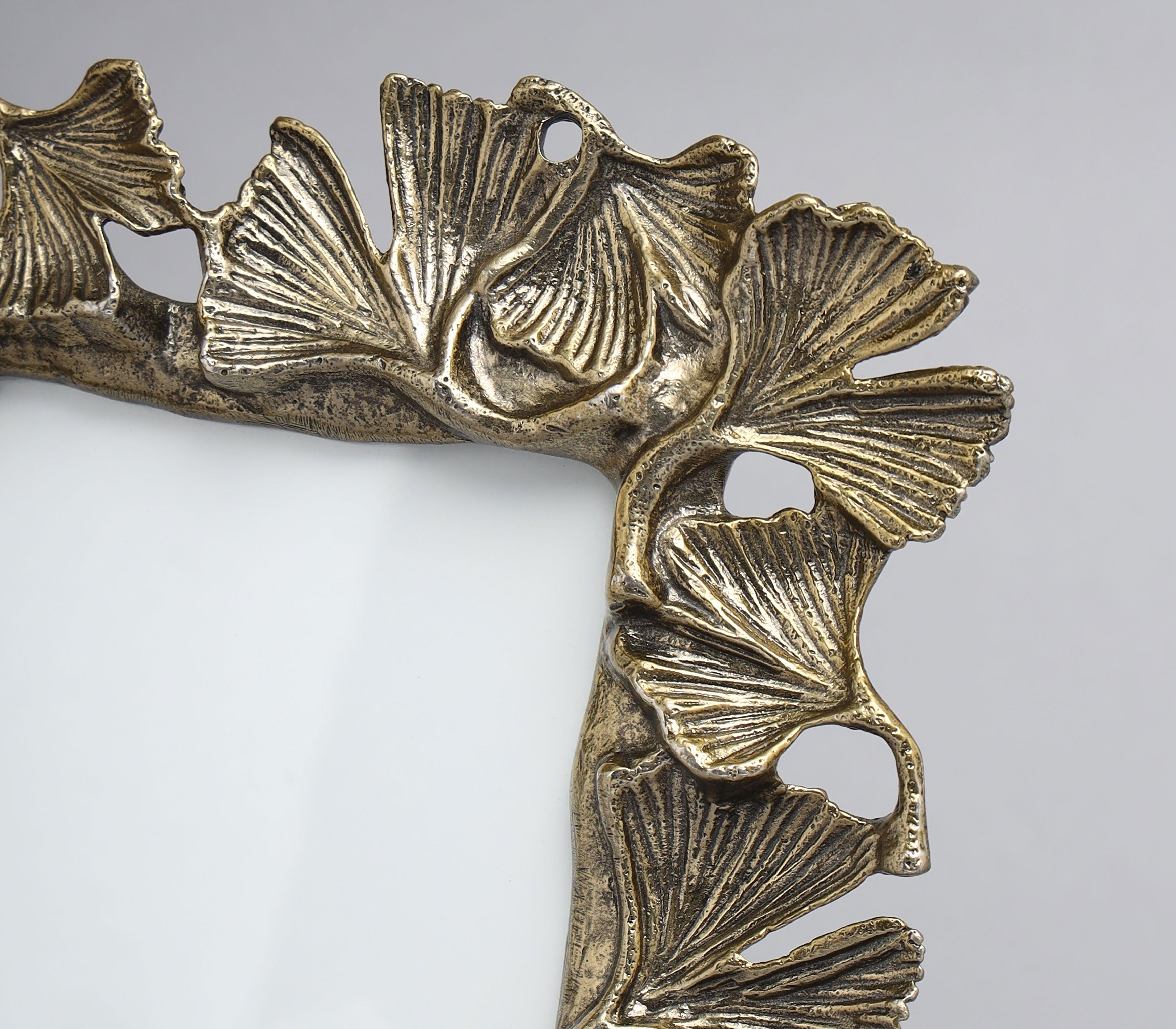 Gingko Leaf Photo Frame (5"x7")