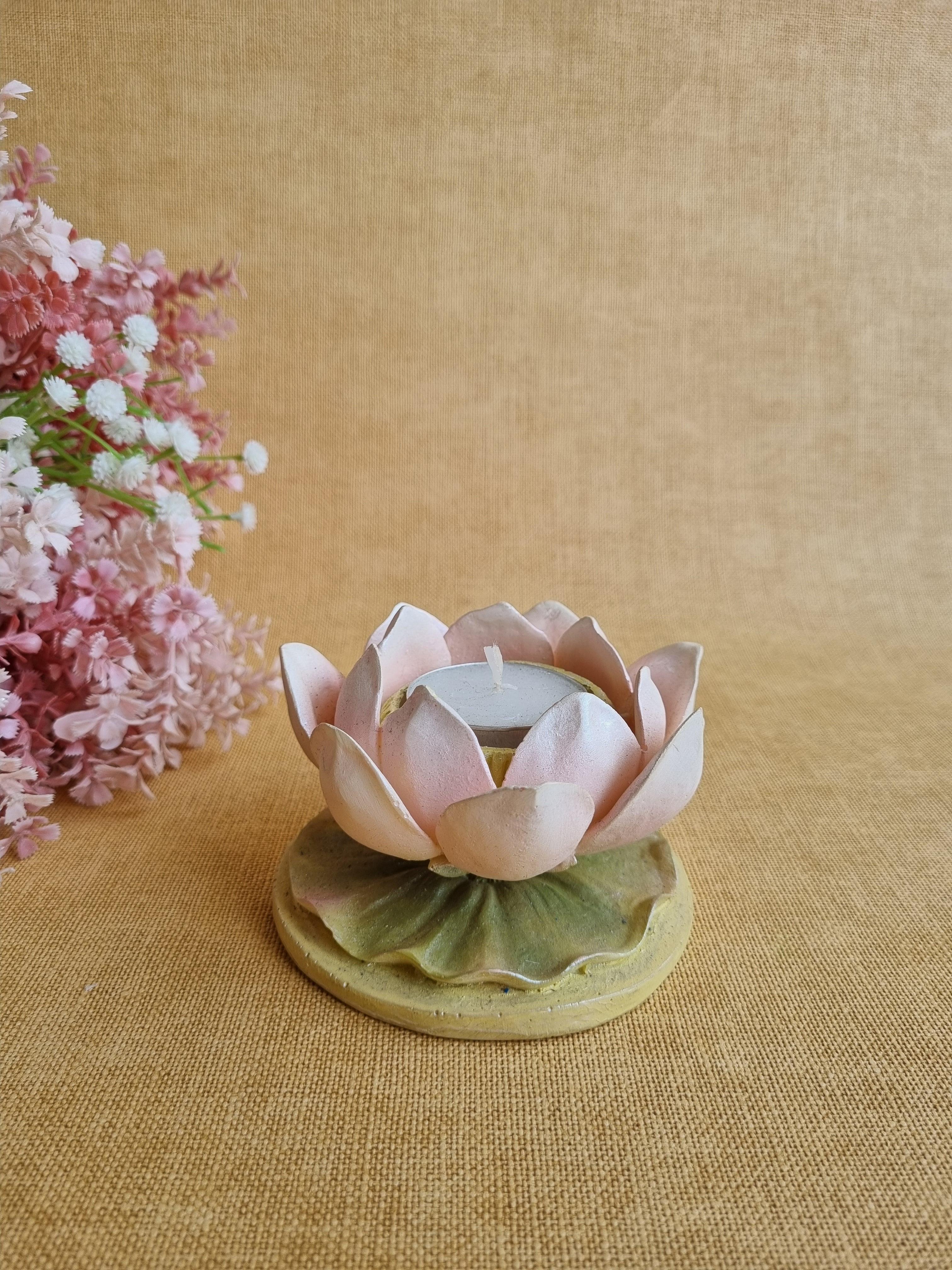 Flamingo Lotus Tealight