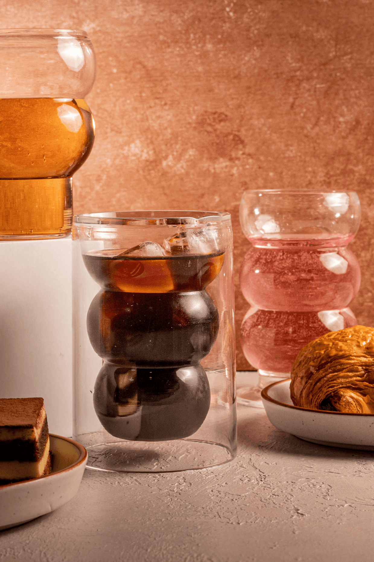 Fizi Glass Ware Items for Gifting & Drinking Curved Glasses for Serving Water