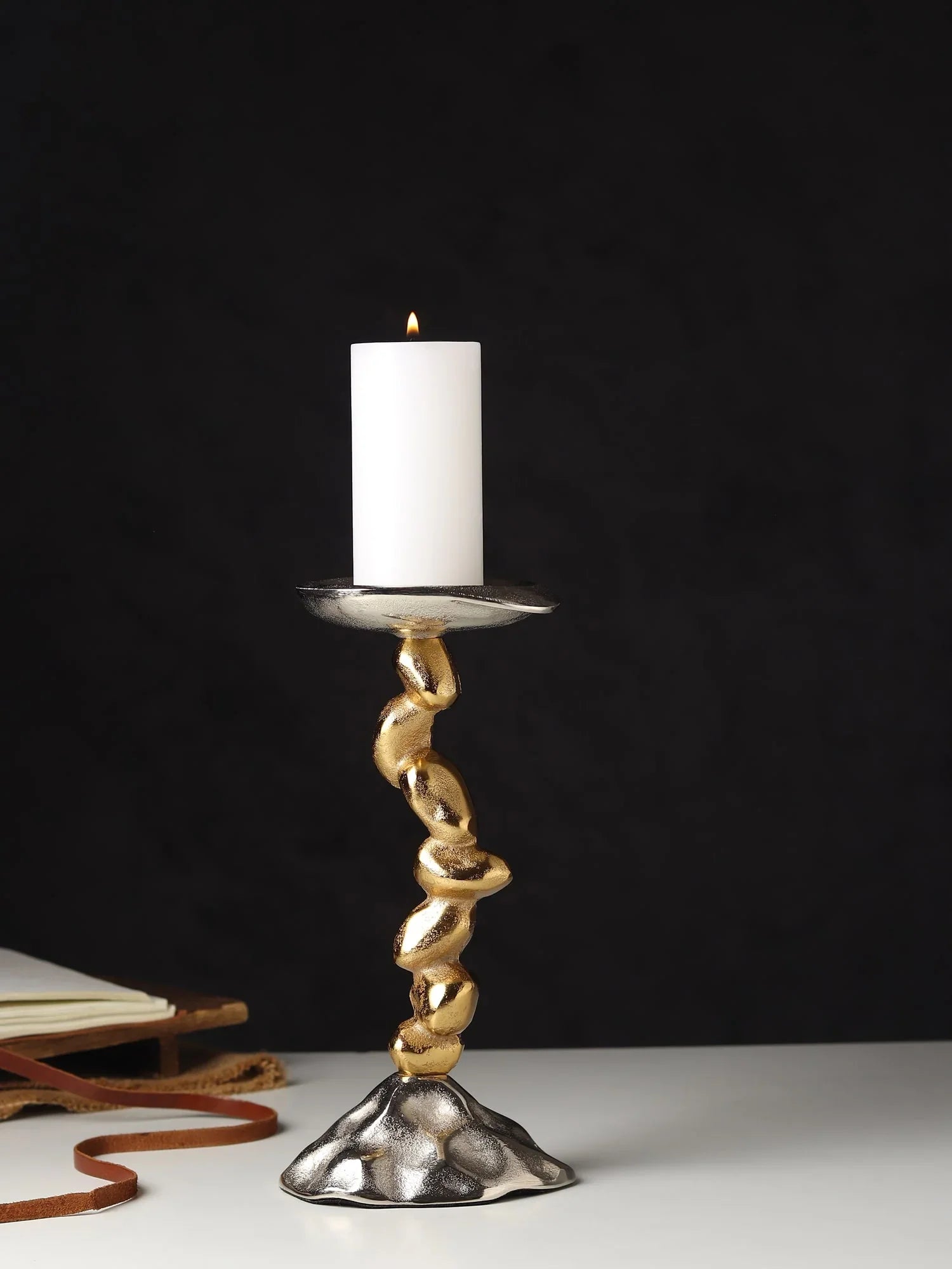 Stones Orivia Candle Holder