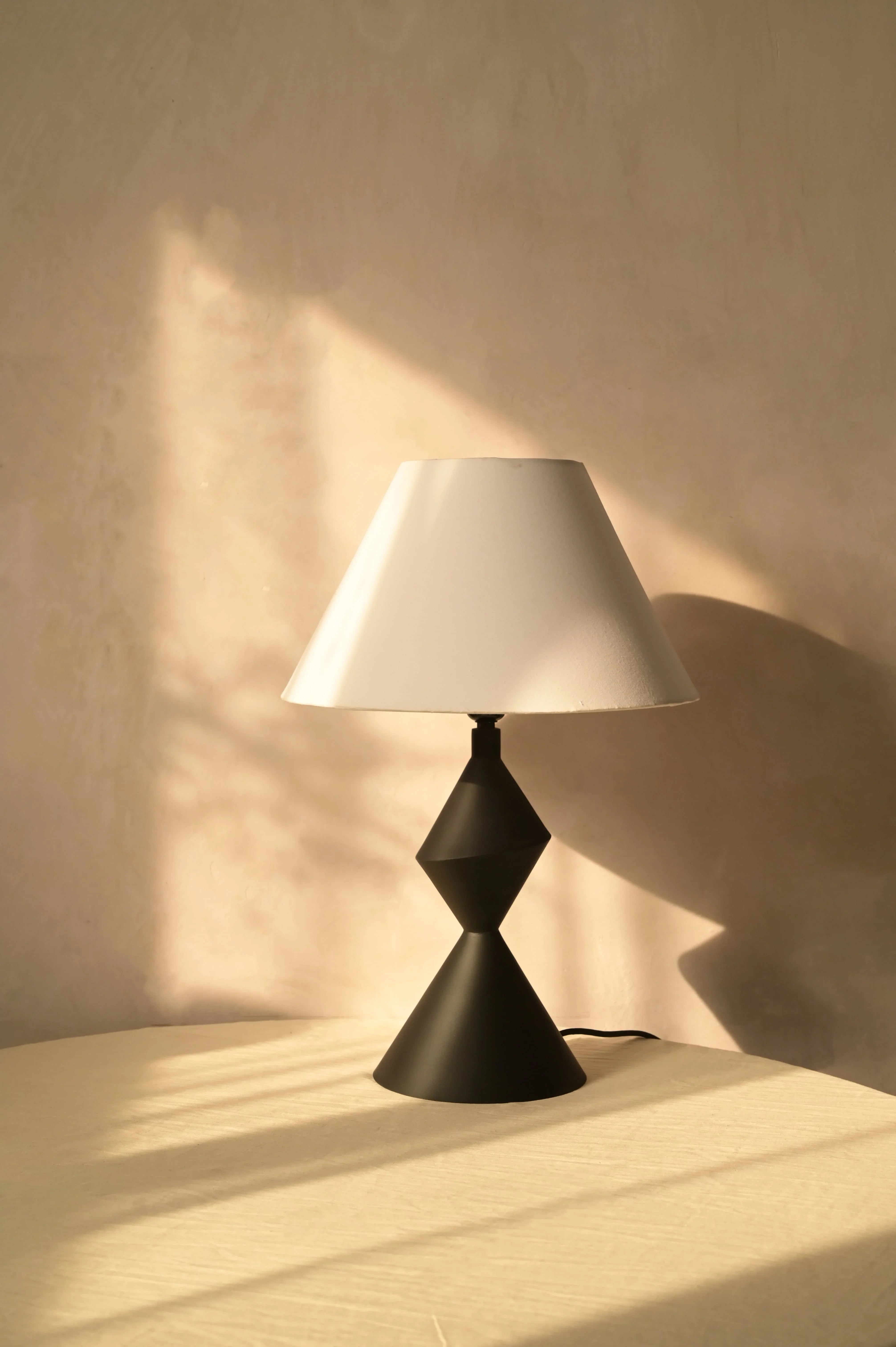 Wickly Designer Table Lamp for Living Room & Bedroom | Modern Black Bedside Lamp for Home Decor
