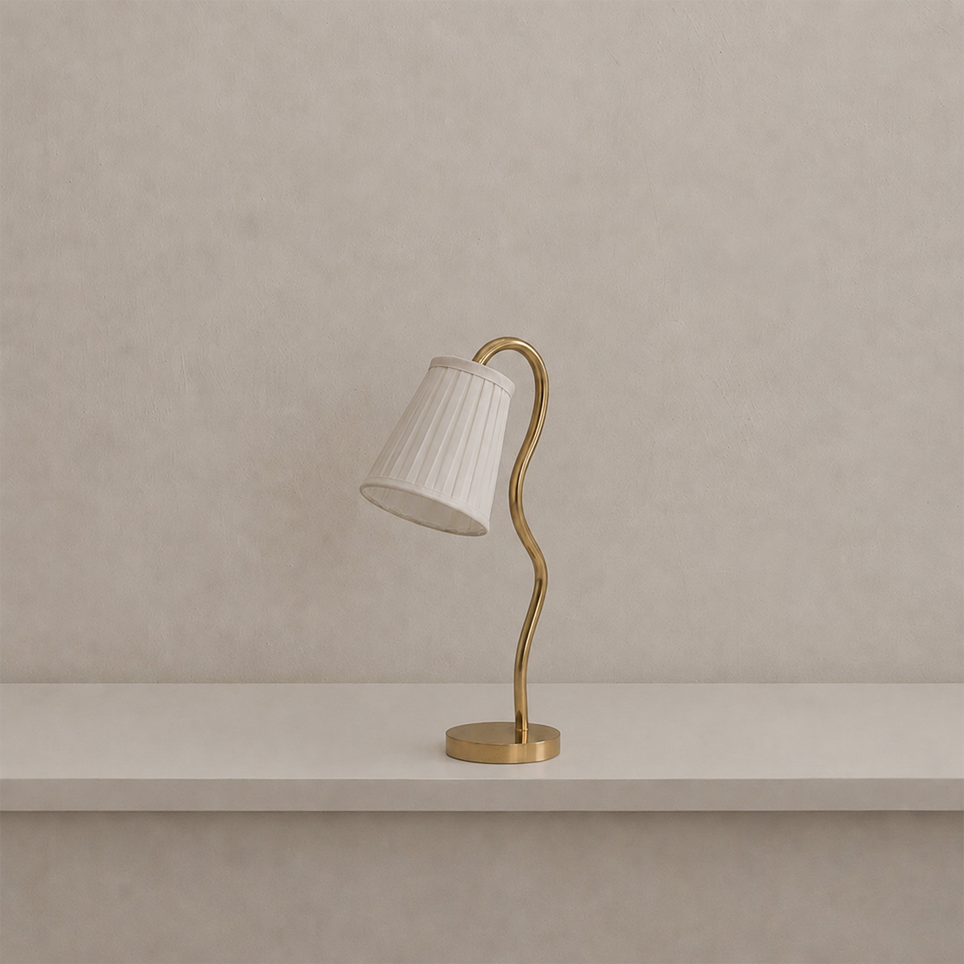 Kaze Table Lamp