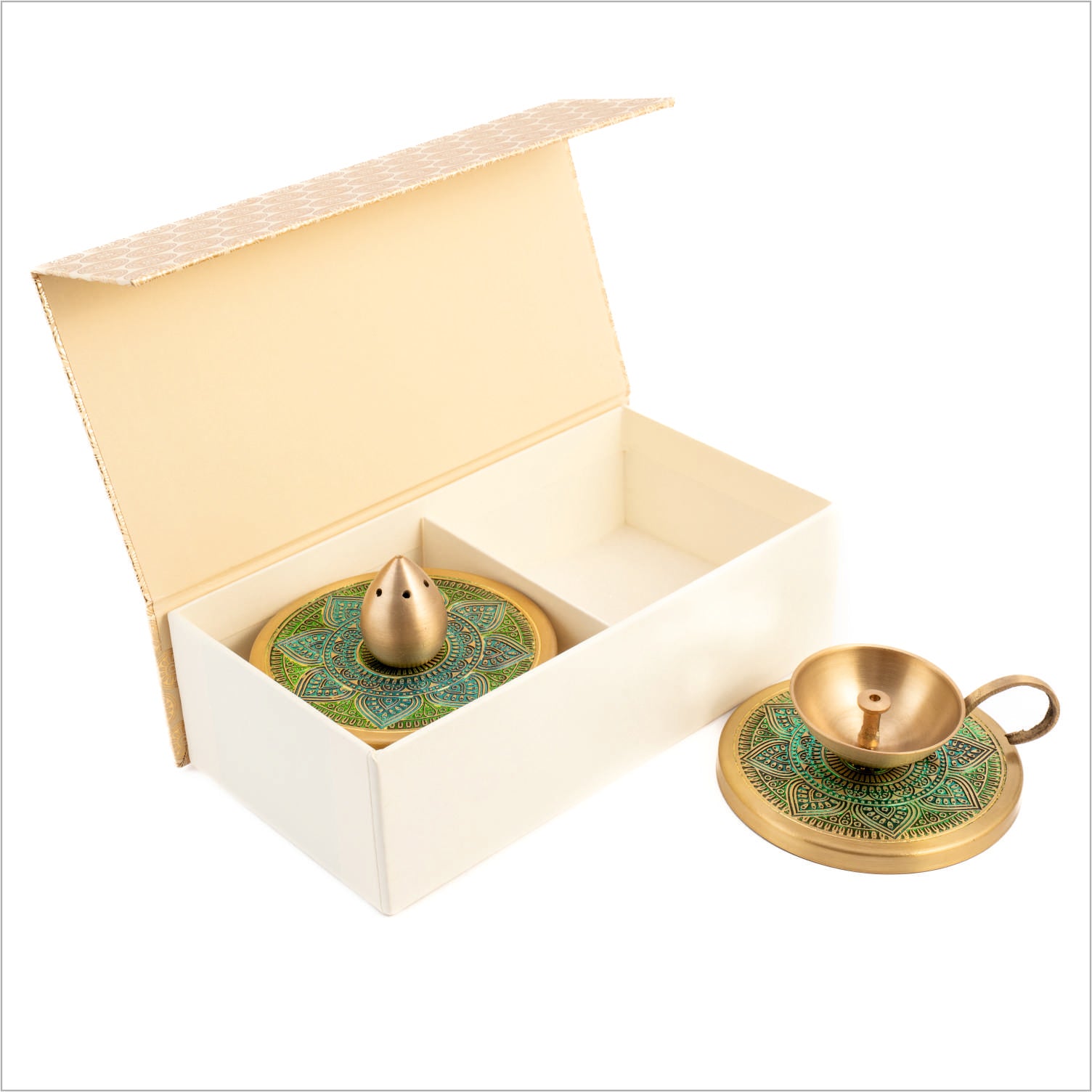 Gift Box : Puri Diya + Incense Holder