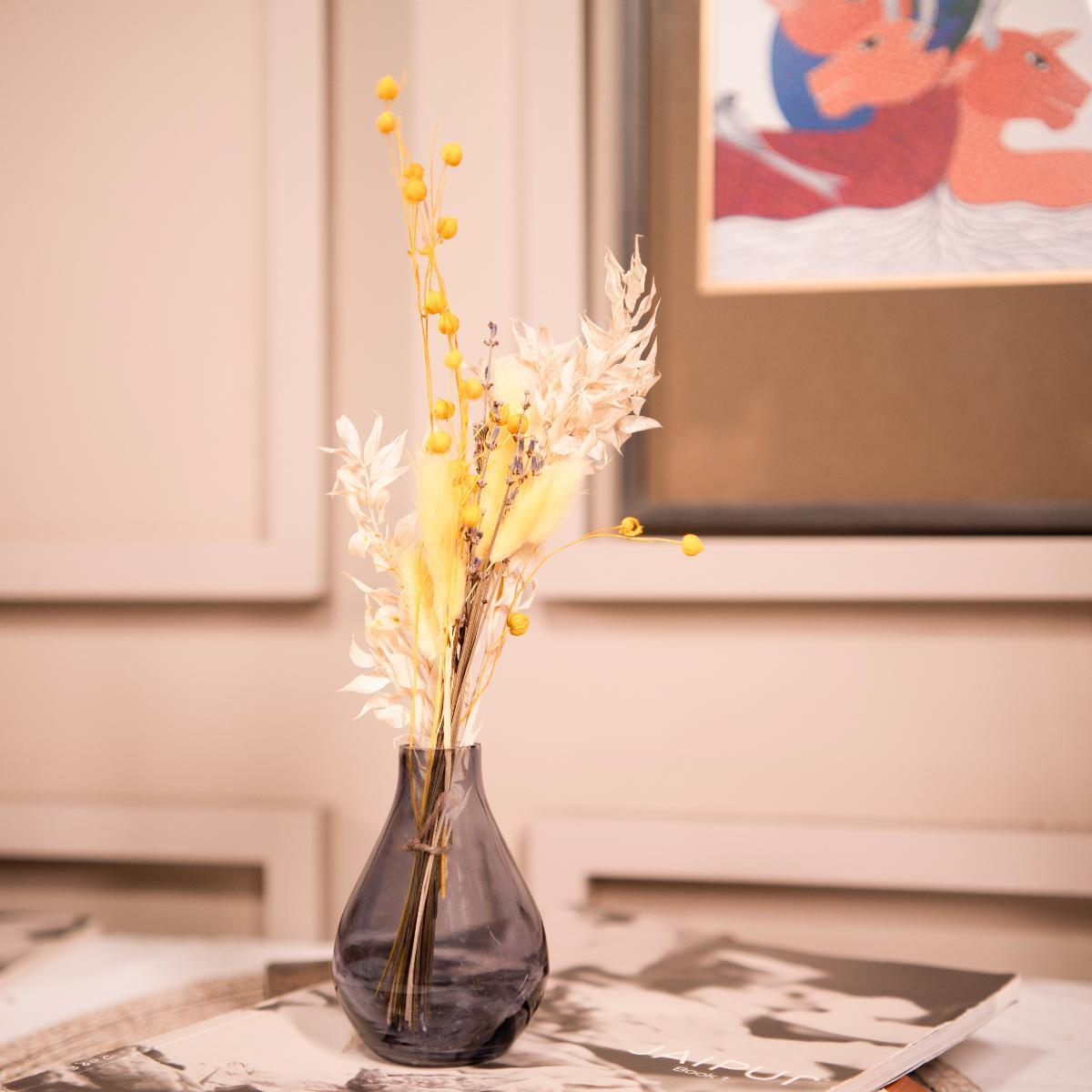 Indigo Elegance Vase With Bunch