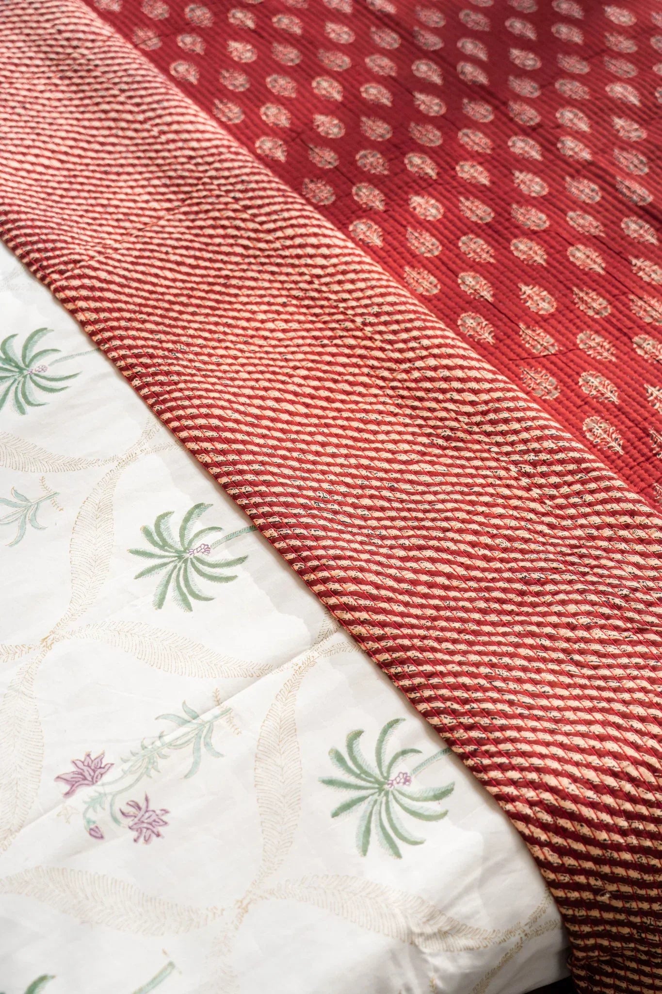 Surkh Baagh Dual Side Bedcover