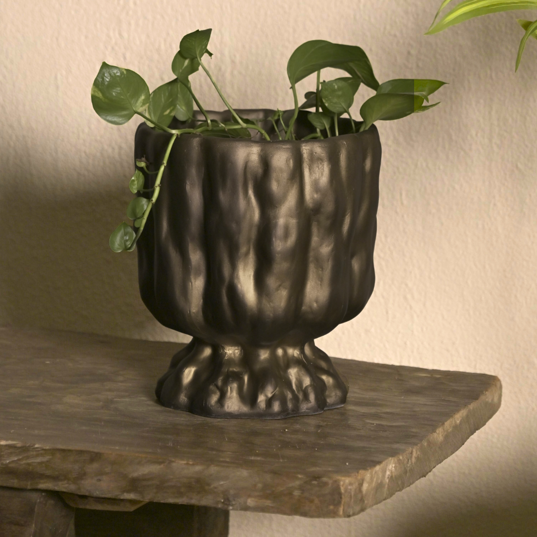 Raya Planter - Bronze Gold