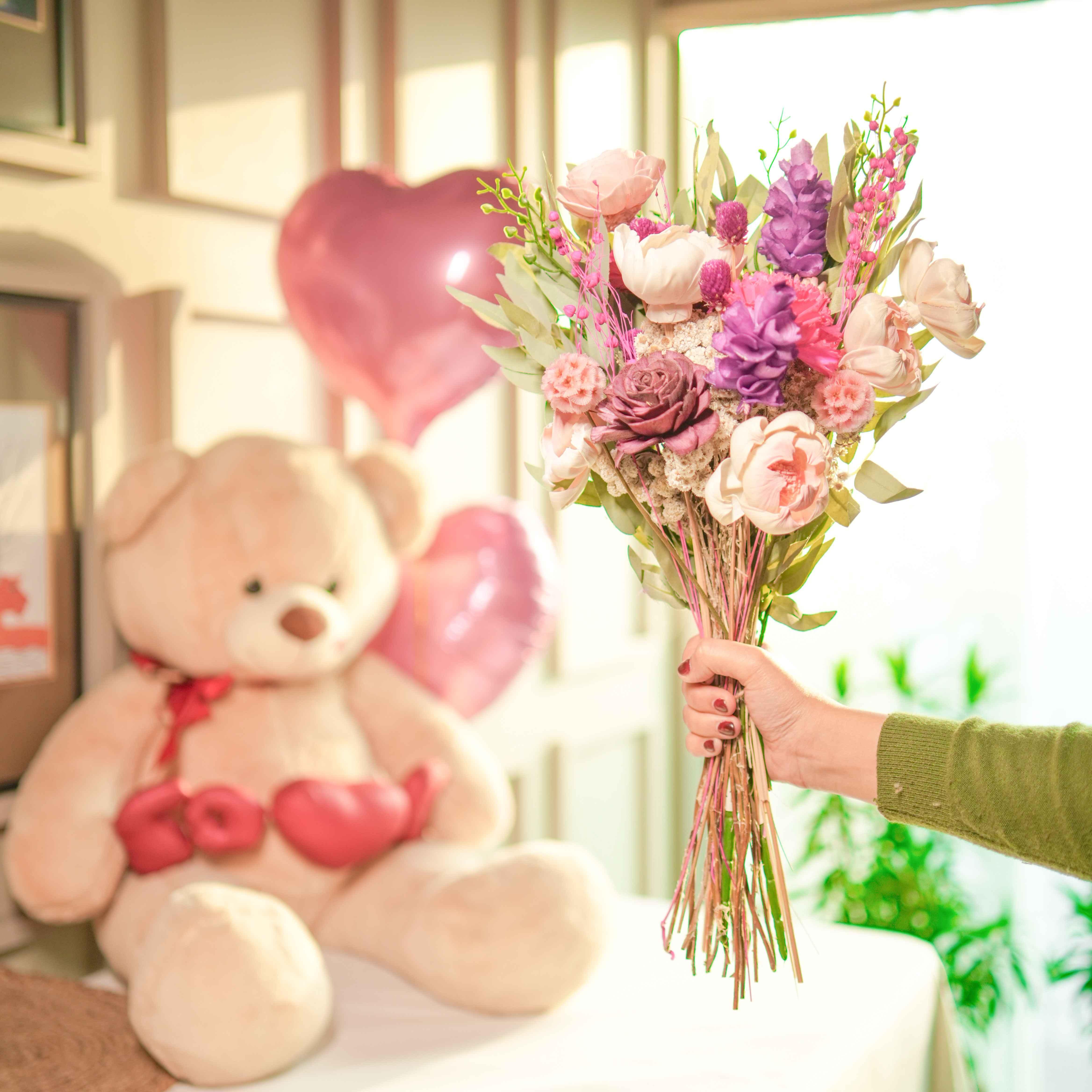 Blush Breeze Dried Flower Bunch for Home Decor - 1 Pc Bunch