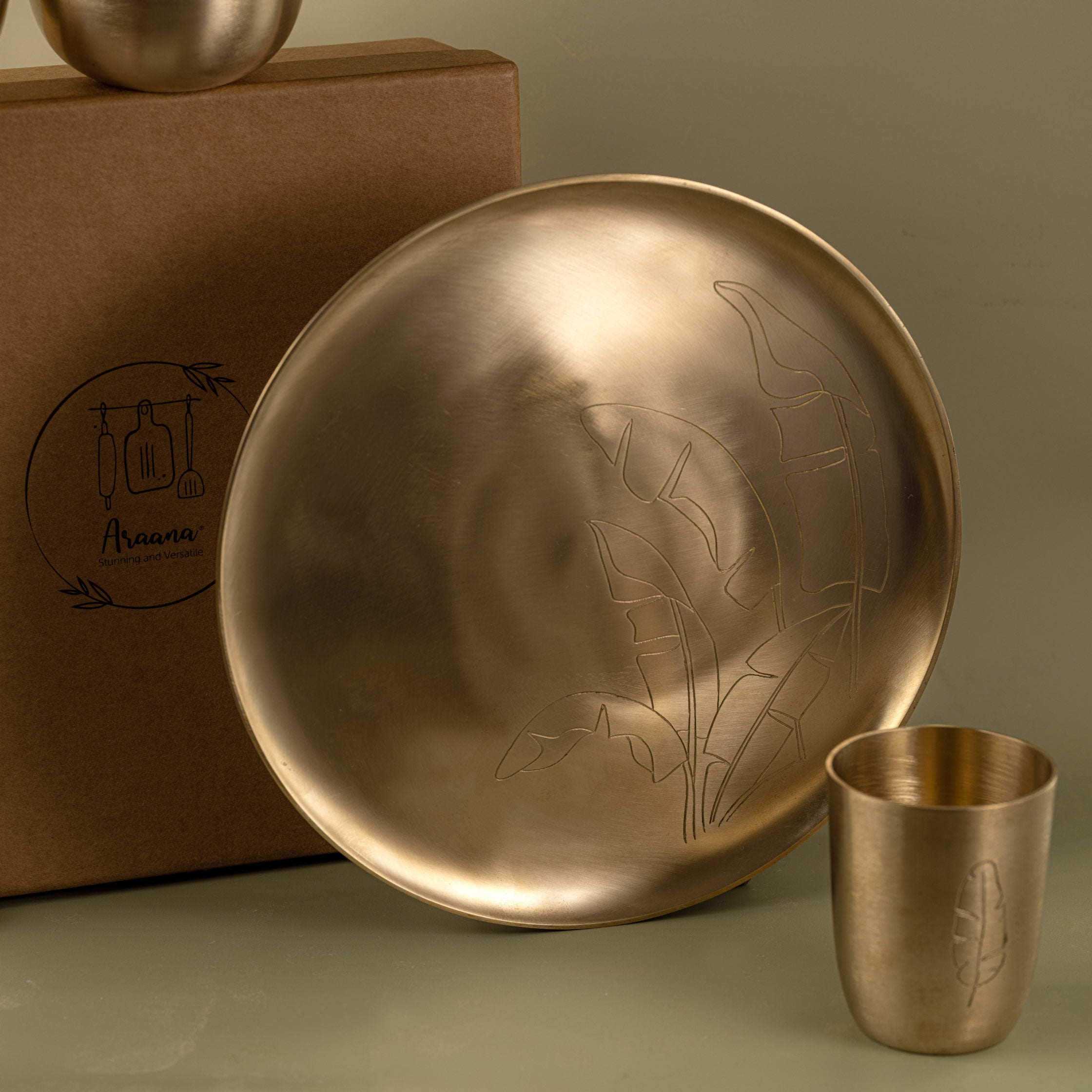 Manjari | Set of 5 | Brass Dinner Set With Leaf Motif