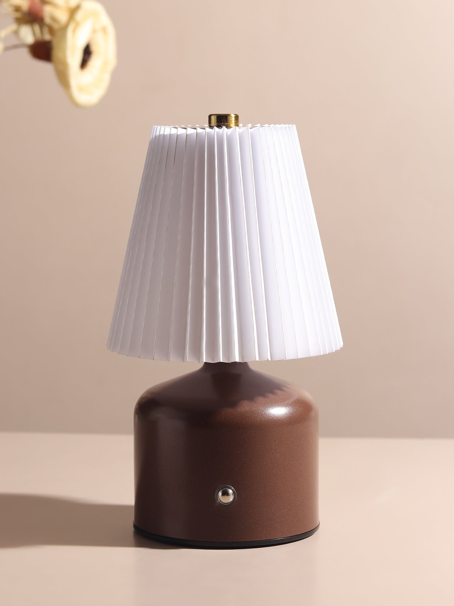 Dora's Lamp | Plastic & Metal
