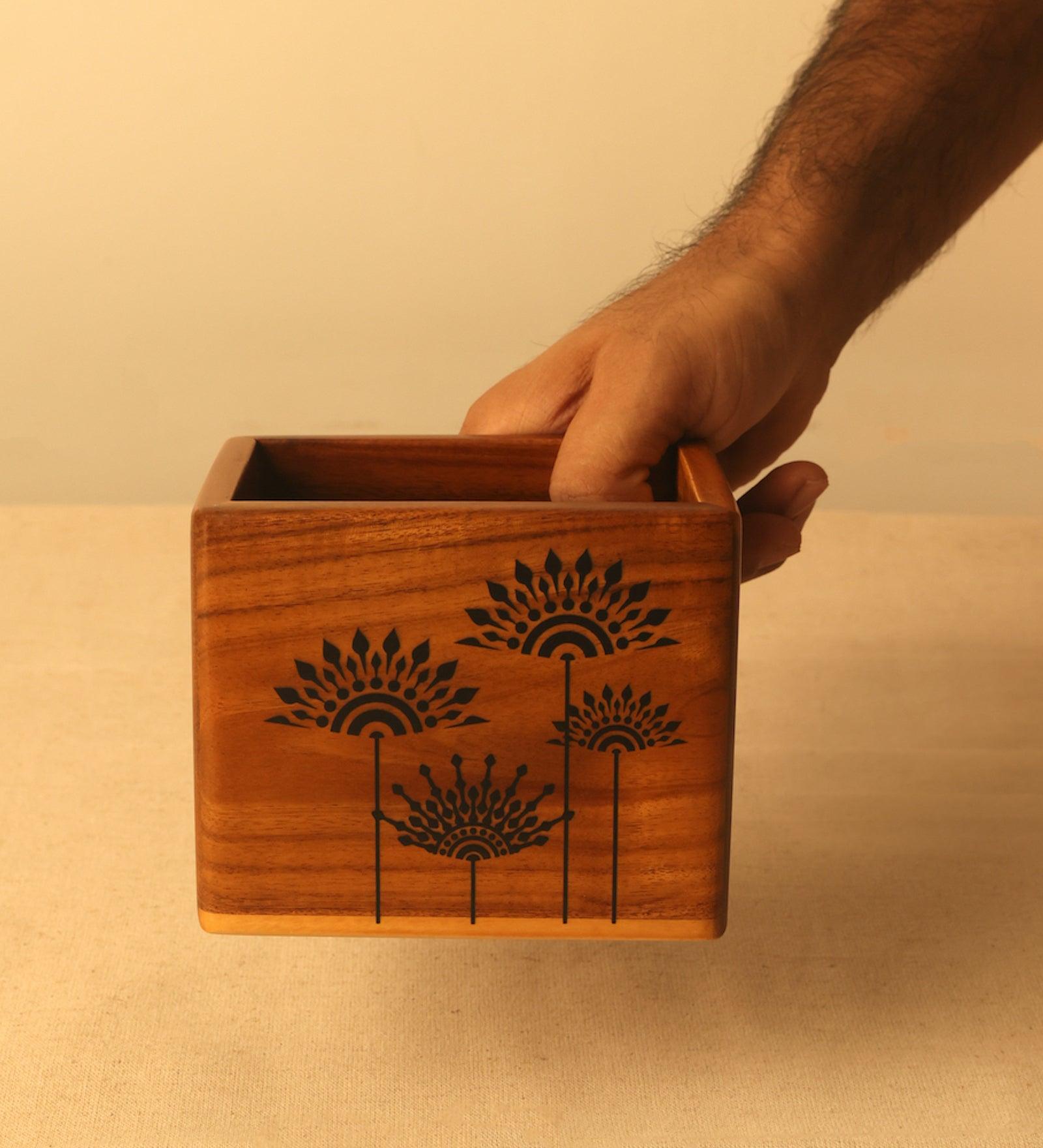 Compact Spoon Holder Cotton Teak