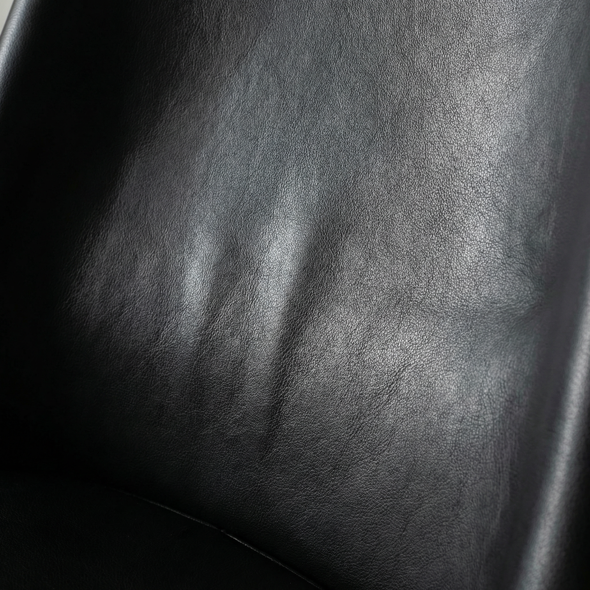 Albatross Oscar Accent Chair