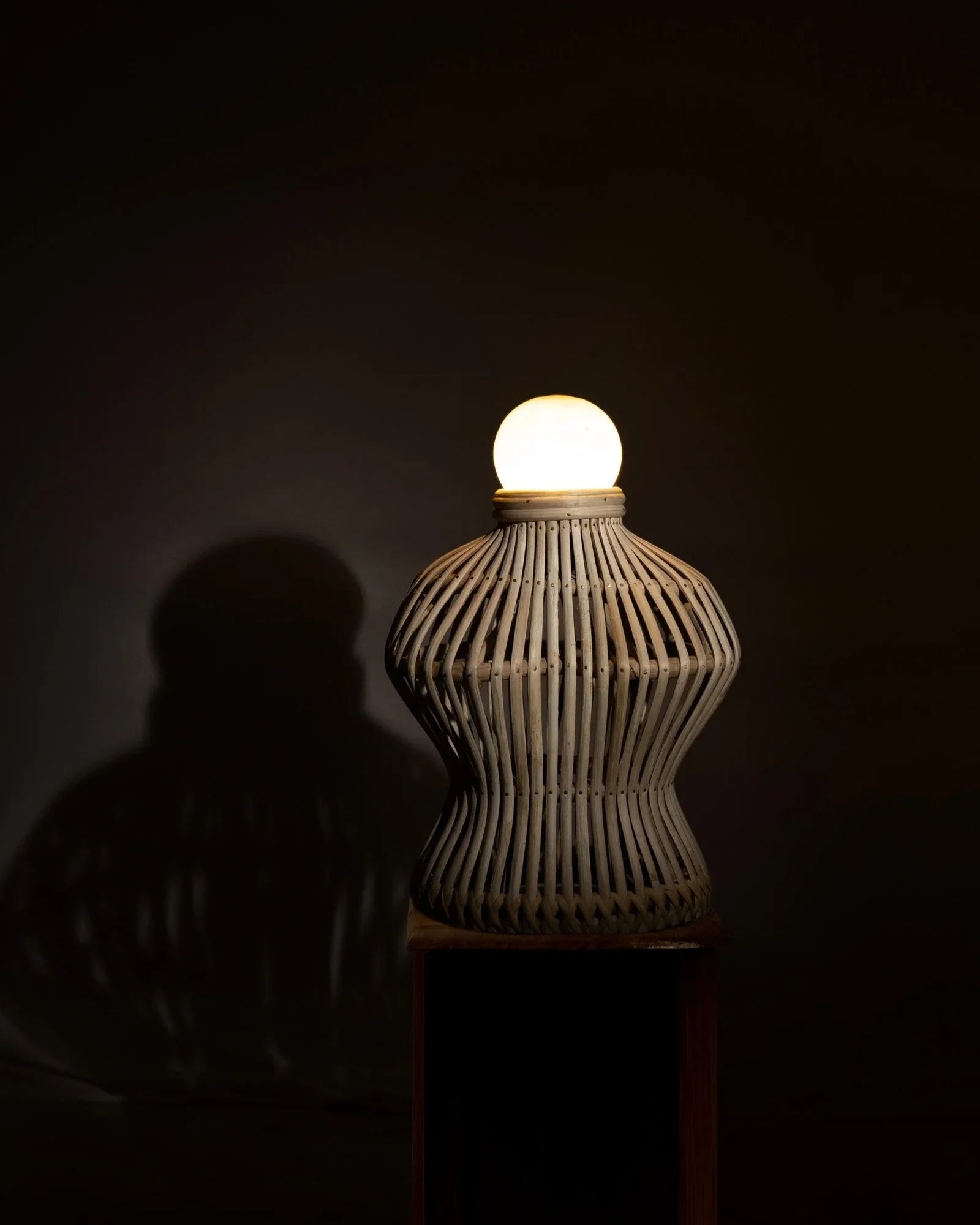 Lady Lamp | Table Lamp