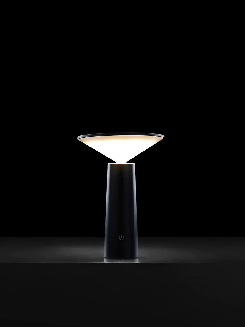 Luna Black | Table lamp