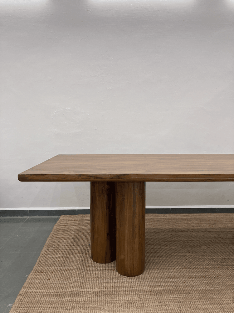 Onus dining table | Solid teak wood