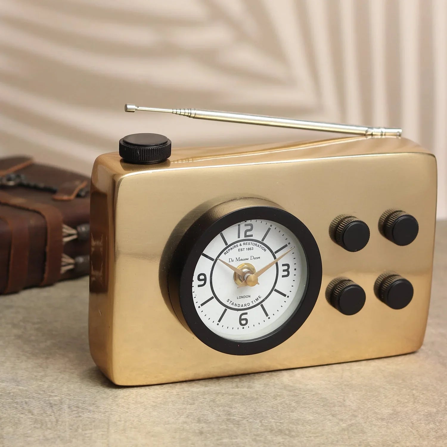 Broadcaster Table Clock