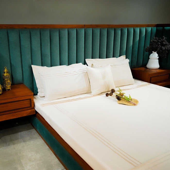 Buy Bedding sets - Classic Charm - Beige - Set of 6 by Aetherea on IKIRU online store