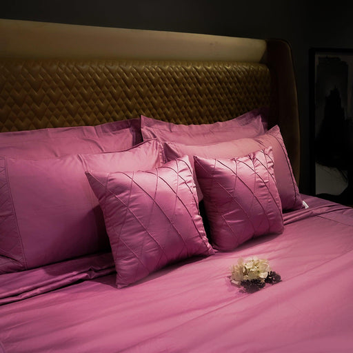 Buy Bedding sets - Diamond Simplicity - Pink - Set of 5 by Aetherea on IKIRU online store