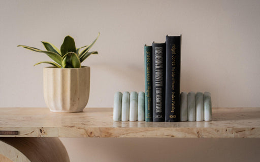 buy-bookends-mellow-book-end-or-book-organiser-for-table-by-orange-tree-on-ikiru-online-store-1 - IKIRU