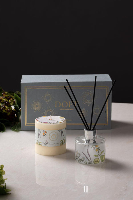 Buy Candle - Diffuser & Small Pillar Candle Set by Doft Candles on IKIRU online store